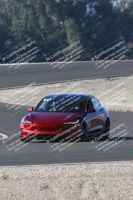 media/Nov-08-2025-Speed Ventures (Sat) [[1c7a6332f5]]/TC B/Session 1 (Turn 3)/